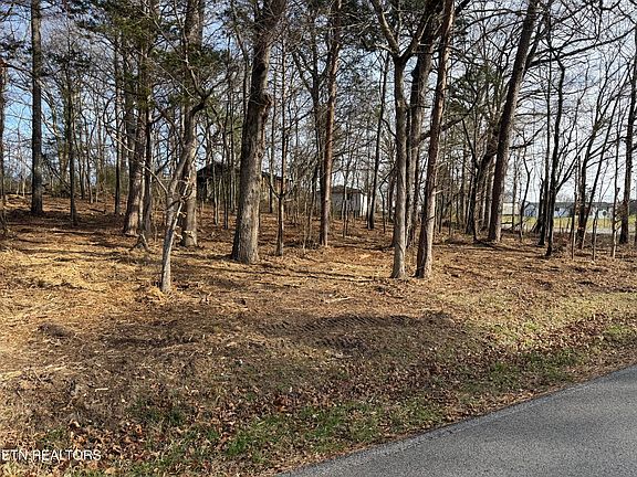4th image of 3224 Davis Ferry Rd
