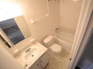 1401 E 127th Ave APT C, Tampa, FL 33612