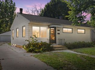 7639 W Palmetto AVENUE, Milwaukee, WI 53218