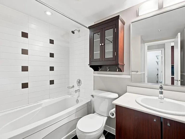 938 Smithe St #2006 — Photo 21