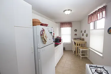 Rented by Jonis Realty