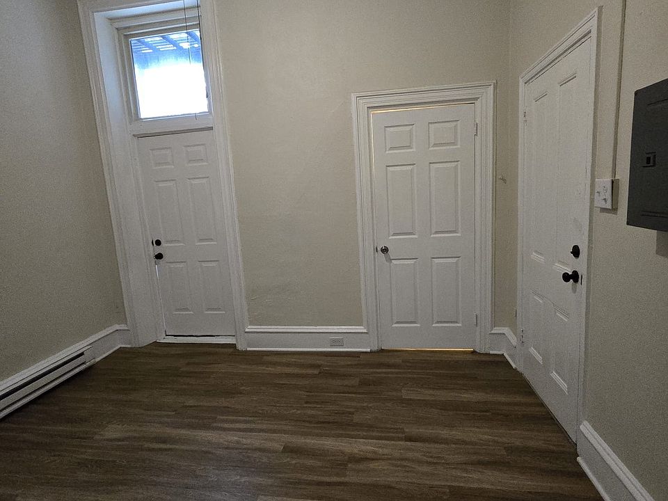 2nd image of 1211 N 2nd St #2