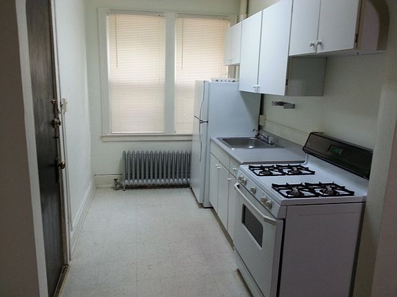 1st Floor Kitchen