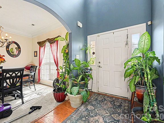 5th image of 1133 Oakdale Woods Dr