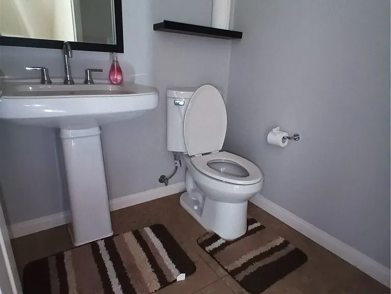 902 N Botanica Ln — Photo 6