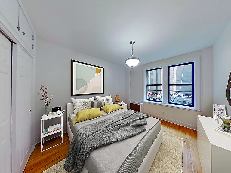 245 W 51st St #308 — Photo 3