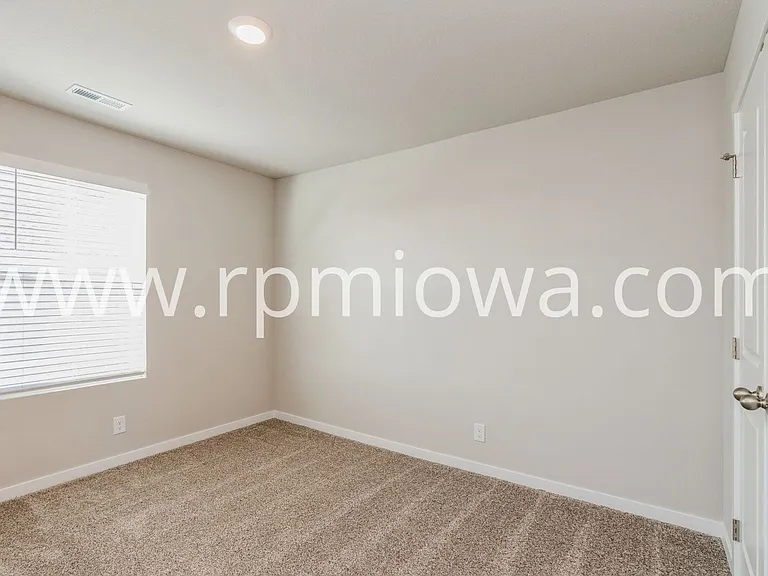 2403 SW 23rd St — Photo 10