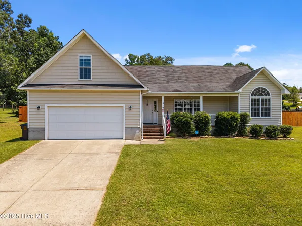 519 Colonial Hills Drive, Lillington, NC 27546