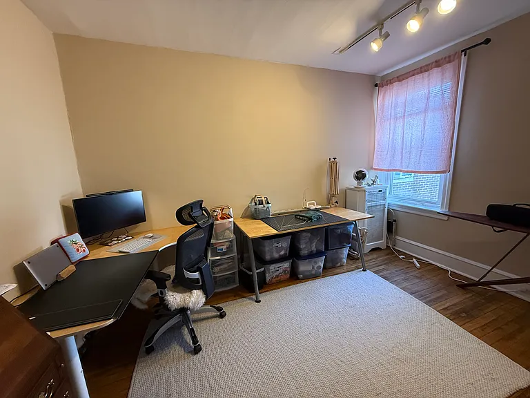 3368 Vaux St — Photo 13