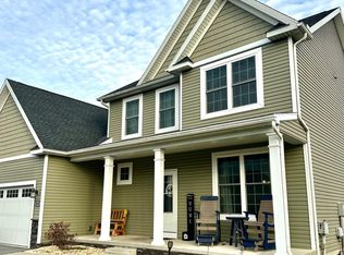 1612 Wind Flower Rd, Chambersburg, PA 17202