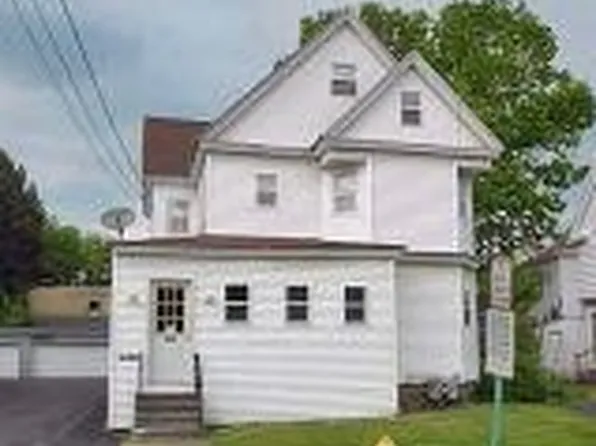 935 Elizabeth St, Utica, NY 13501