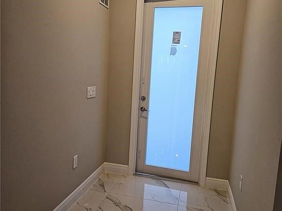 3rd image of 1203 Euclid Ave