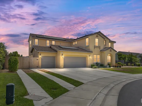 15617 Avanti Dr, Bakersfield, CA 93314