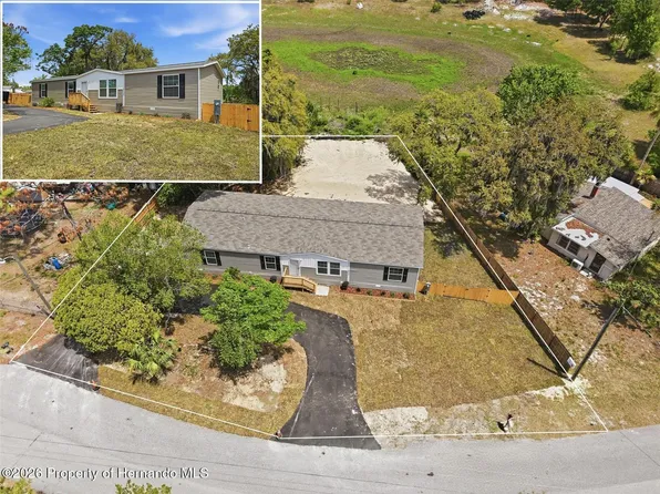 9533 Round Lake Rd, Brooksville, FL 34613