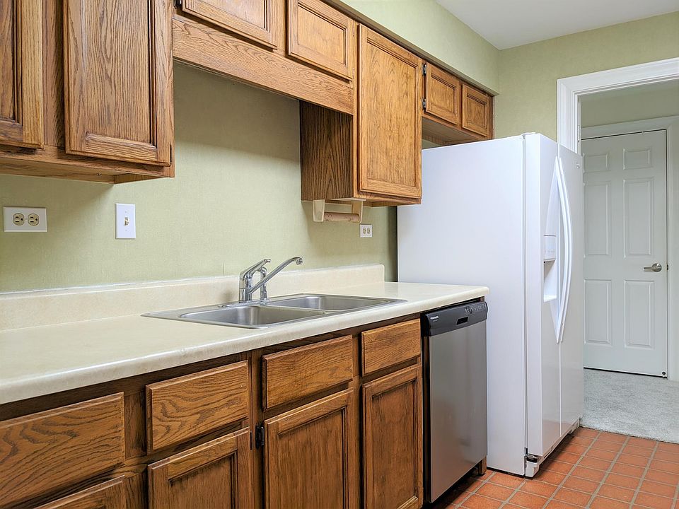 1st image of 661 Bering Dr Unit 210
