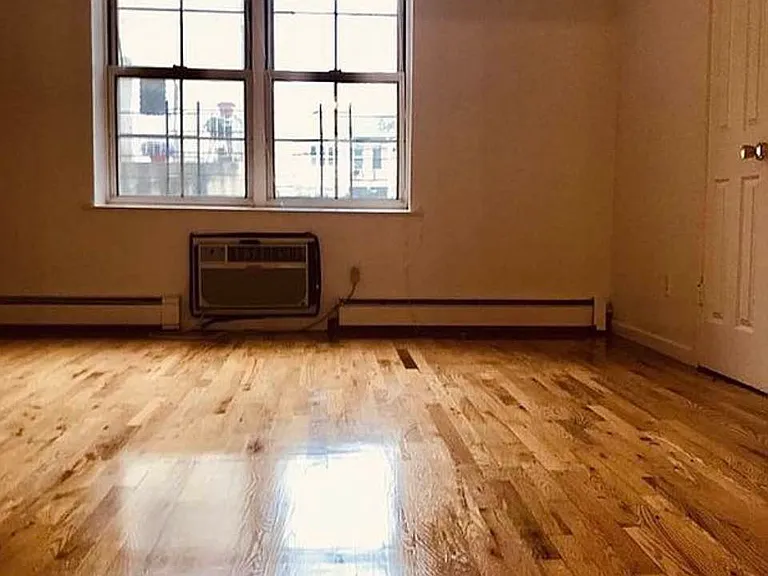 3403 Riverdale Ave #2 — Photo 9