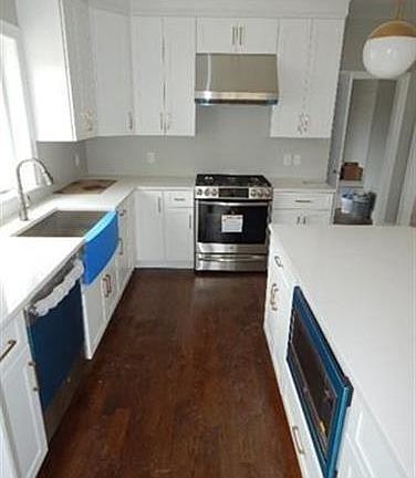 5th image of 14 Peterson Ln