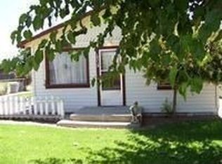 19719 Vista Ave, Strathmore, CA 93267