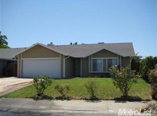 5760 Village Ridge Way, Sacramento, CA 95823