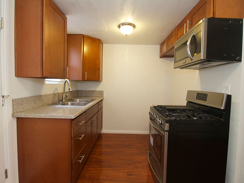 1st image of 393 Adena St APT 11