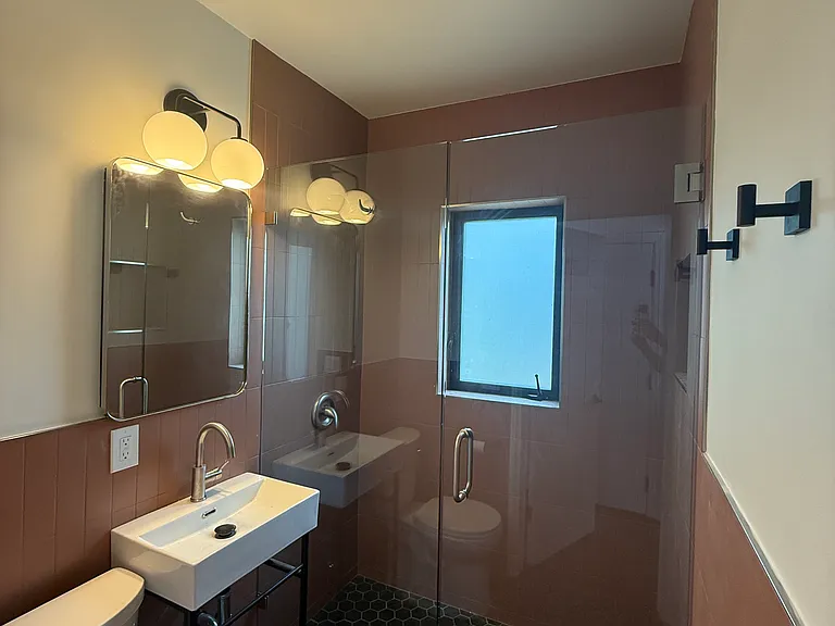 1731 E Main St #1731 — Photo 6
