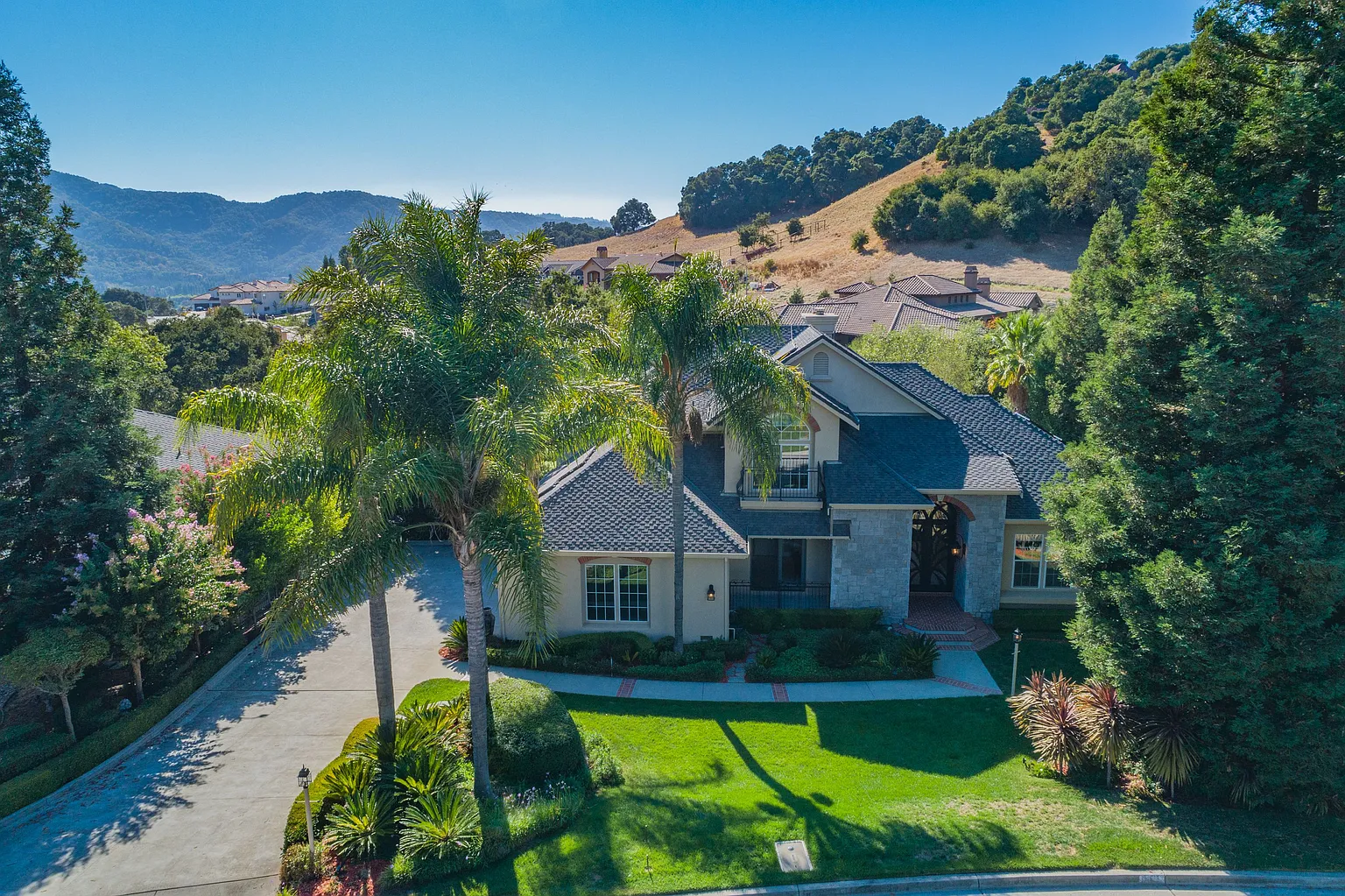 8595 Larkspur Ln photo 1