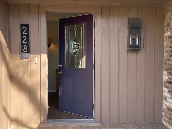 228 Scenic Dr, Highland Village, TX 75077