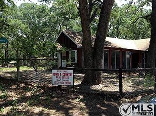 17480 Northgate Dr, Terrell, TX 75160