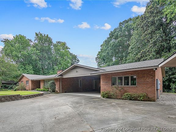 3rd image of 3641 Farmbrook Rd