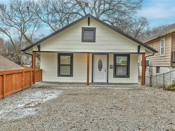 807 Ditman Ave, Kansas City, MO 64125