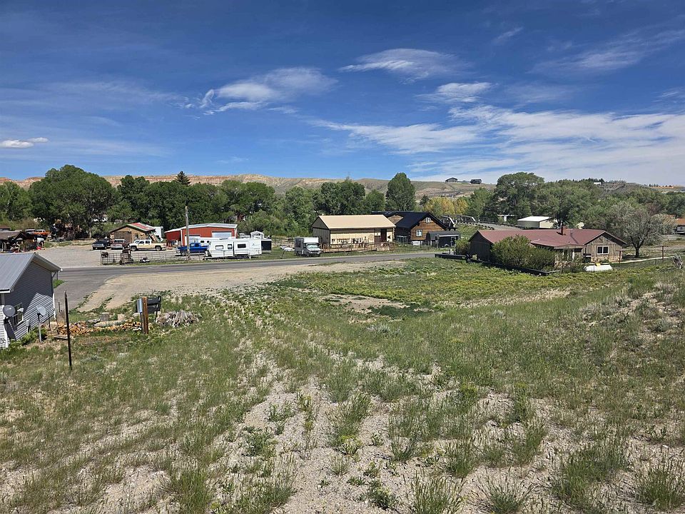 1st image of Horsecreek Rd