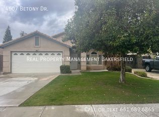 4607 Betony Dr, Bakersfield, CA 93311