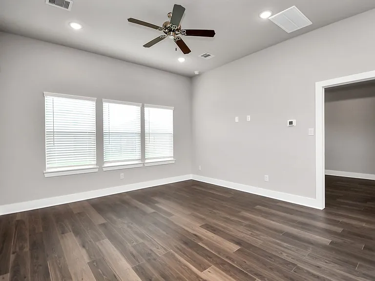 10614 Wildflower View Dr — Photo 32