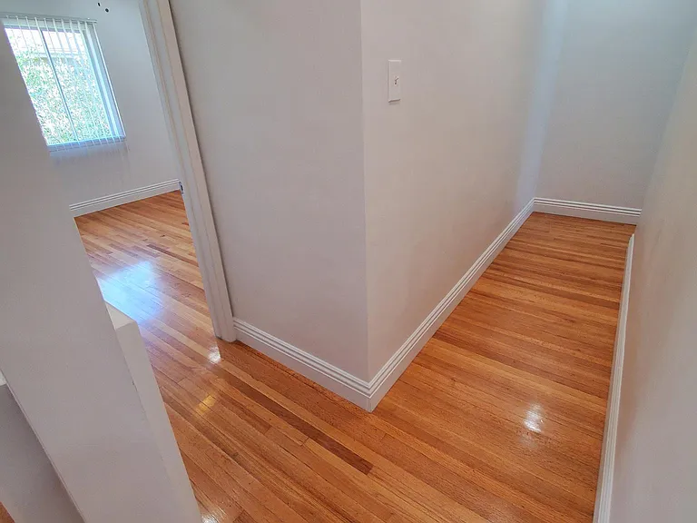 1020 E Carson St #6 — Photo 5