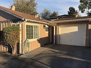 1st image of 8836 Palm Dr
