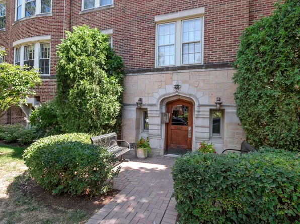 344 S Maple Ave APT 3B, Oak Park, IL 60302