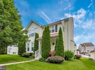 9684 Royal Crest Cir, Frederick, MD 21704