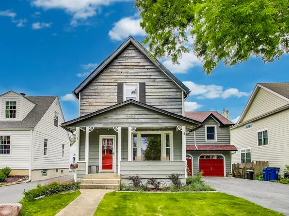 5425 Fairmount Ave, Downers Grove, IL 60515