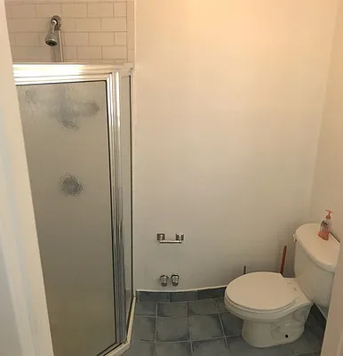 Rented by Voro, LLC | media 22