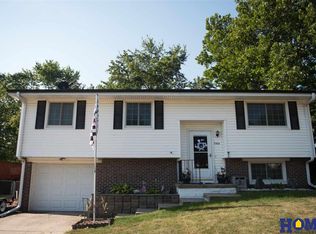 703 E 4th St, Hickman, NE 68372