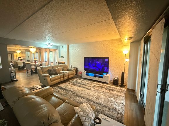 2nd image of 1424 Woodbridge Rd APT 2A