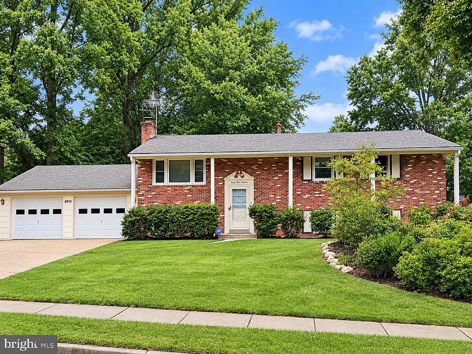 1st image of 6914 Hadlow Dr