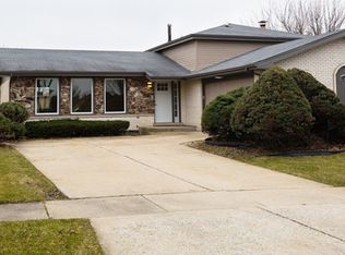 6257 Beechwood Rd, Matteson, IL 60443