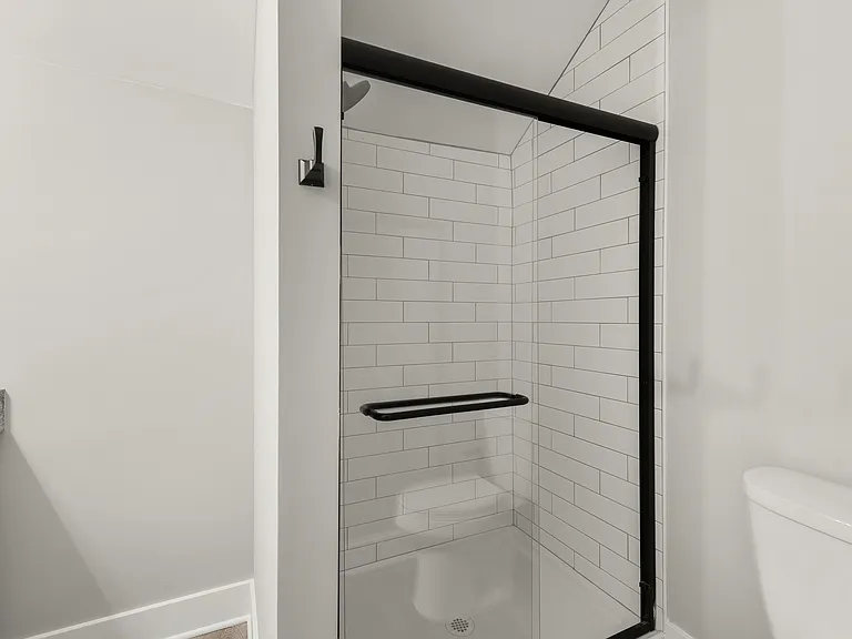 37386 Detroit Rd — Photo 25