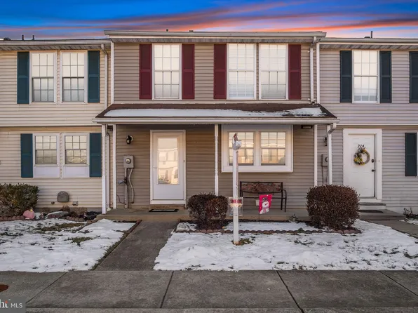 216 Lily Ct, Hagerstown, MD 21740