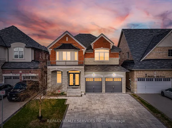 38 Blackberry Valley Cres, Caledon, ON L7C 3Z9