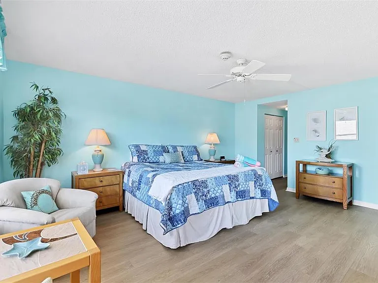 6480 Midnight Pass Rd #506 — Photo 39