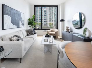4519 Davis St #4C, Long Island City, NY 11101
