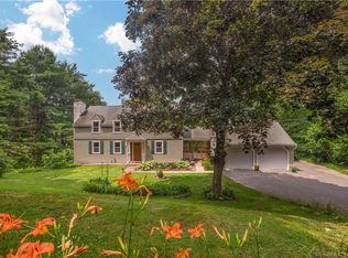79 Flanders Rd, Woodbury, CT 06798
