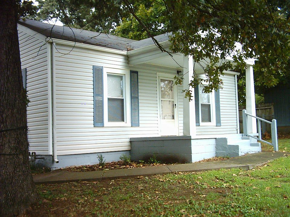 1st image of 814 Haley St